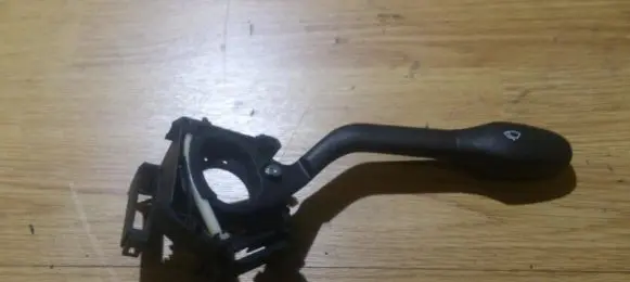 Volkswagen Golf III Wiper control stalk
