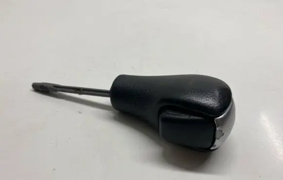 BMW X3 E83 Gear shifter/selector 