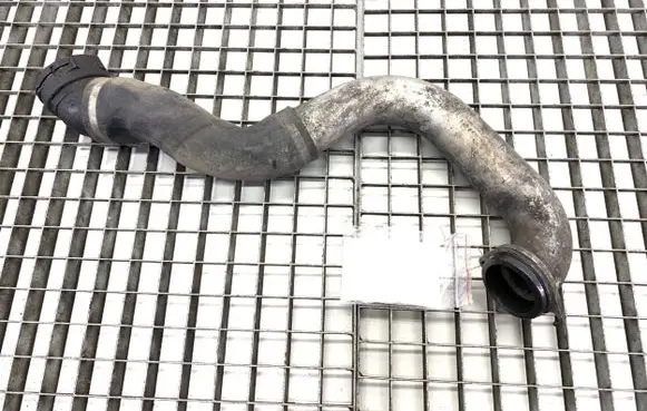 BMW 5 E60 E61 Air intake hose/pipe 7789052