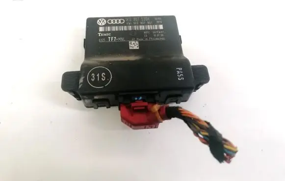 Volkswagen Golf V Other control units/modules 1K0907530H 1K0907951