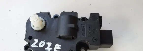 Mercedes-Benz E A207 A/C air flow flap actuator/motor 