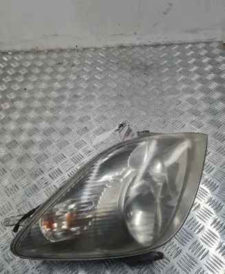 Toyota Corolla Verso E121 Headlight/headlamp