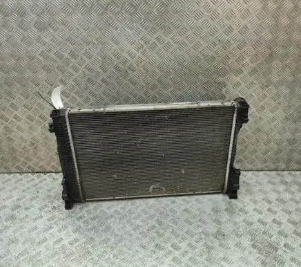 Mercedes-Benz E C207 W207 Coolant radiator A2045003703