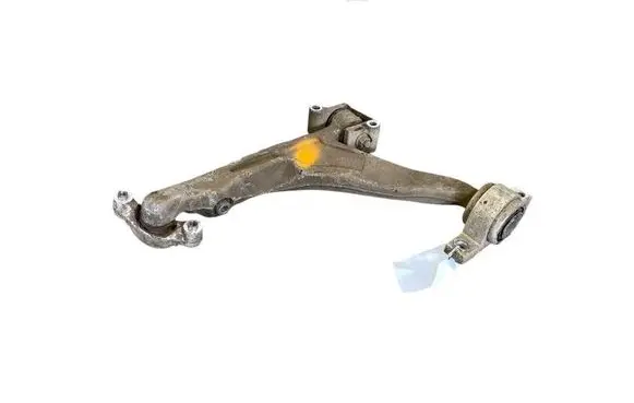 Volvo XC90 Front lower control arm/wishbone 