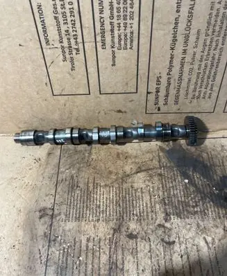 Skoda Fabia Mk2 (5J) Camshaft 03P102