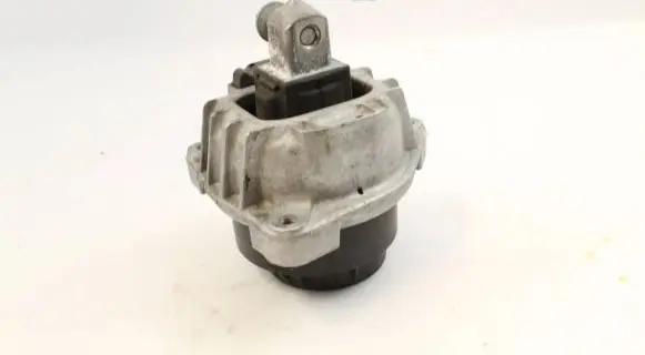 BMW 7 F01 F02 F03 F04 Engine mount bracket 6851264