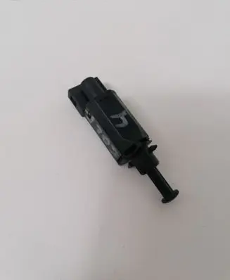 Volkswagen Golf IV Brake pedal sensor switch 1H0927189D