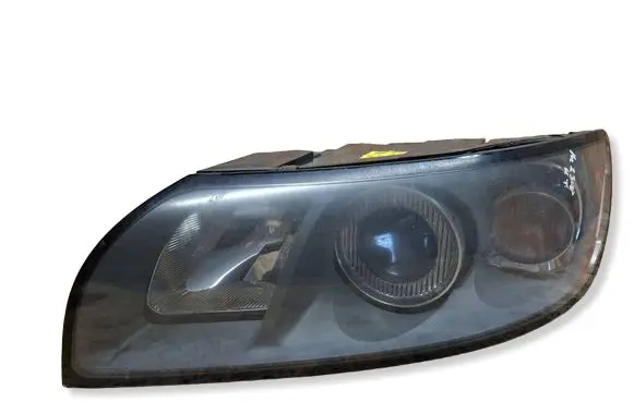 Volvo V50 Headlight/headlamp 30698885 0301198203