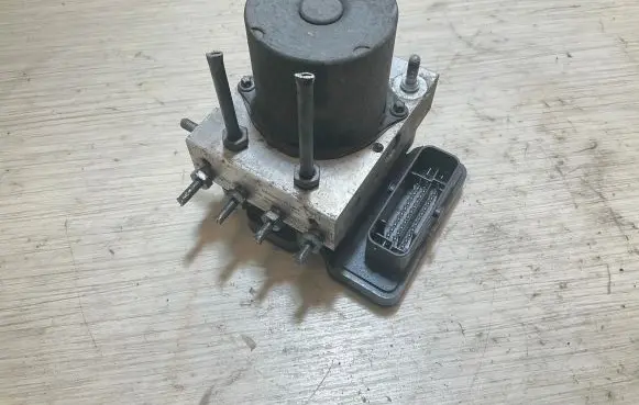 Mercedes-Benz Sprinter W906 ABS Pump A9069001601 269517