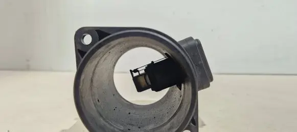 Renault Laguna III Mass air flow meter 820035890v