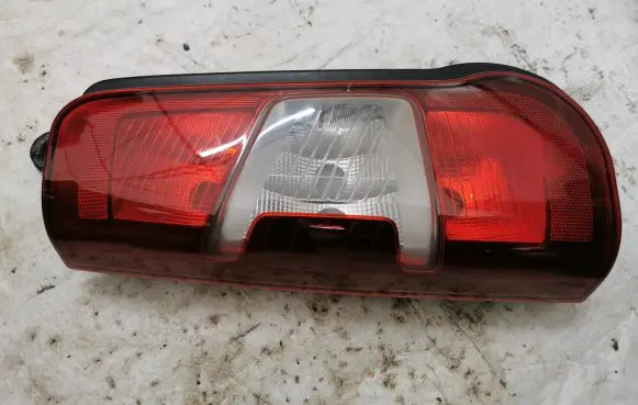 Citroen Berlingo Rear/tail lights 9819235880