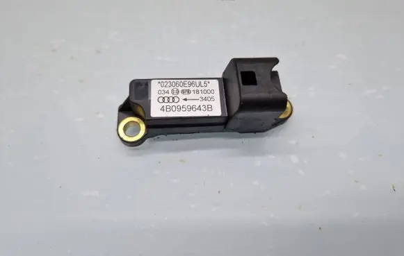 Audi A6 S6 C5 4B Airbag deployment crash/impact sensor 4B0959643B 023060E96UL5 181000