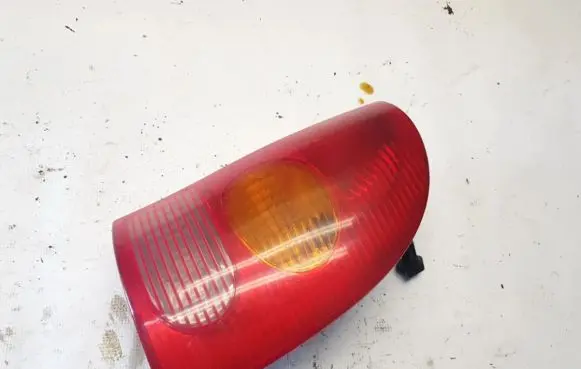 Renault Megane I Rear/tail lights 39680751