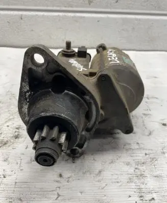 Subaru Impreza II Starter motor 1280008311