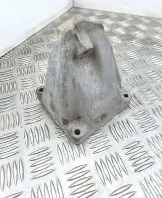 Mercedes-Benz S W221 Engine mounting bracket A2722230704