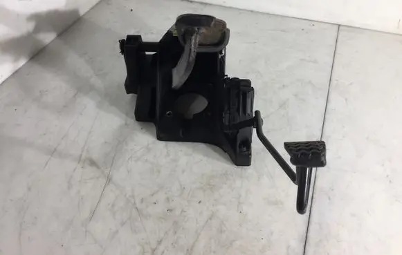 Fiat Ducato Pedal assembly 1337493080 6PV00824501