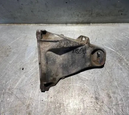 Audi 80 90 B3 Engine mounting bracket 8A0199308 LEG231