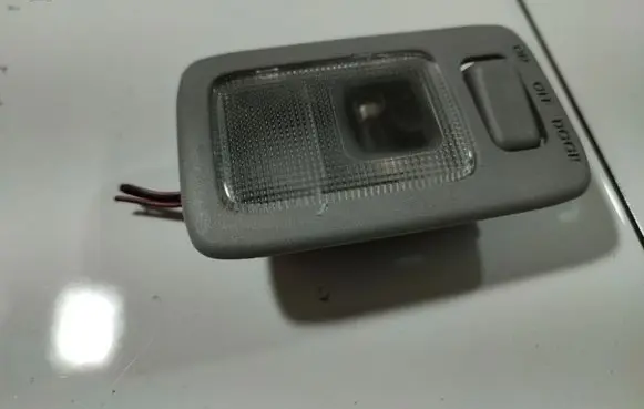 Mitsubishi Endeavor Other interior light