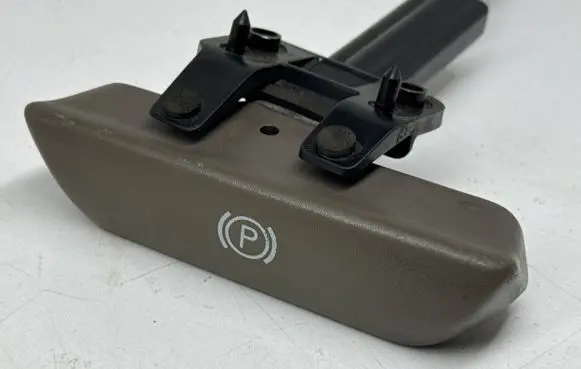 Lexus LS 400 Hand brake release handle 4620950031 4620950031E1