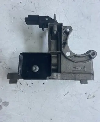 Ford Fiesta Fuel pump bracket AV2Q9B470AC R8S3A