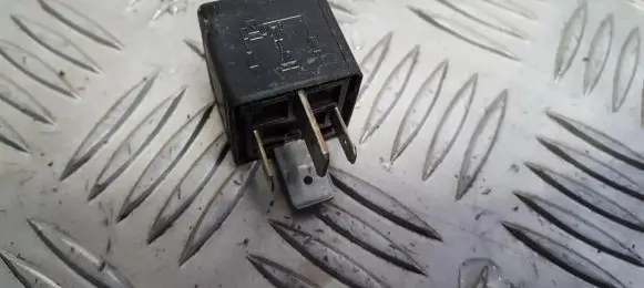 Volvo V70 Other relay 9441158 v23134j52x346