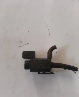 BMW 5 E60 E61 Turbo solenoid valve 70231800 11T243 7810831