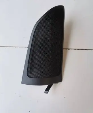 Mercedes-Benz B W246 W242 Front door high frequency speaker A2467200411 A2467200211 A2467200611