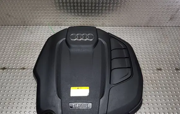 Audi A4 S4 B9 Engine cover (trim) S26370303 06L103925