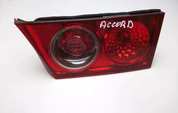 Honda Accord Rear/tail lights P5921R A191