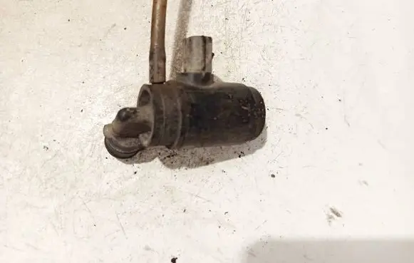 Land Rover Discovery Windscreen/windshield washer pump