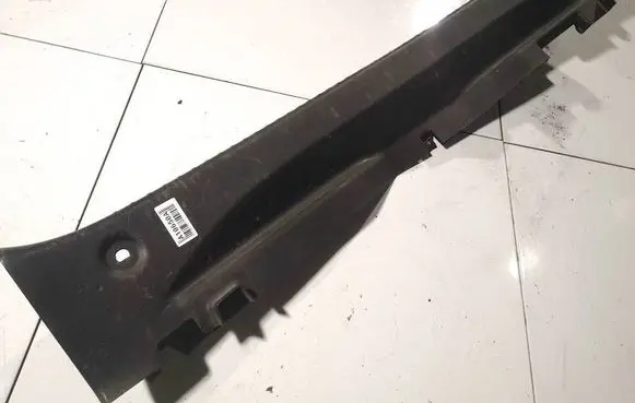 Other trunk/boot trim element