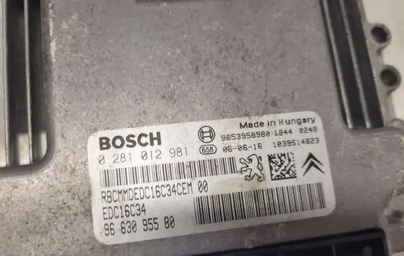 Citroen C4 I Picasso Engine control unit/module 0281012981 9663095580 9853958980