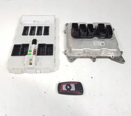 BMW 4 F32 F33 Engine control unit/module ECU 8664660