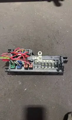 Volvo S80 Fuse module 452993 51832211