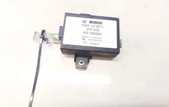 Mitsubishi Carisma Other control units/modules mr368890 f005v00071