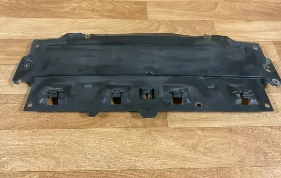 Citroen C5 Front bumper skid plate/under tray 9658655880