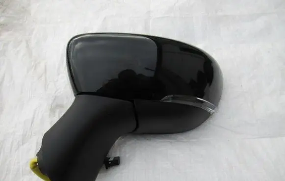 Renault Captur Front door electric wing mirror 