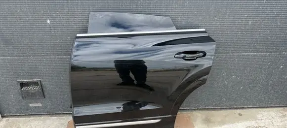Audi Q8 Rear door