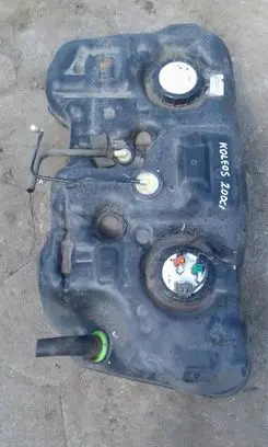 Renault Koleos I Fuel tank 