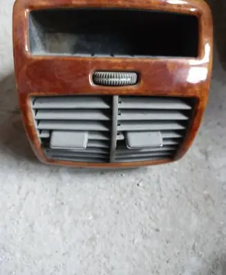 Mercedes-Benz S W220 Dash center air vent grill 2208300654
