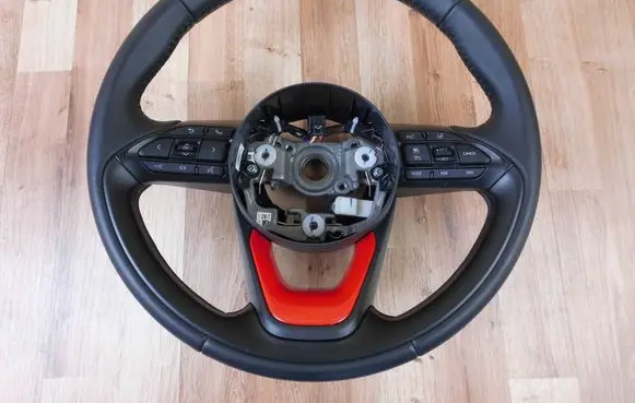 Toyota Yaris XP210 Steering wheel 45100K0140 45100K0140C1 6436038