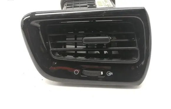 KIA Rio Dashboard air vent grill cover trim 