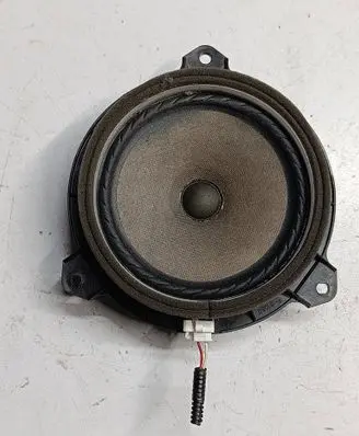 Toyota Verso Rear door speaker 86160-0D180