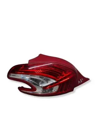Peugeot 208 I Rear/tail lights 9672628280