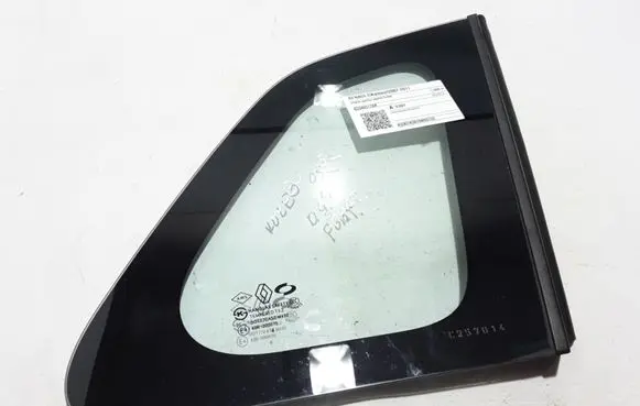 Renault Koleos I Rear side window 833405178R