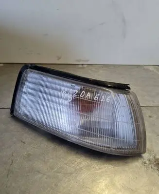 Mazda 626 Front indicator light 082161529