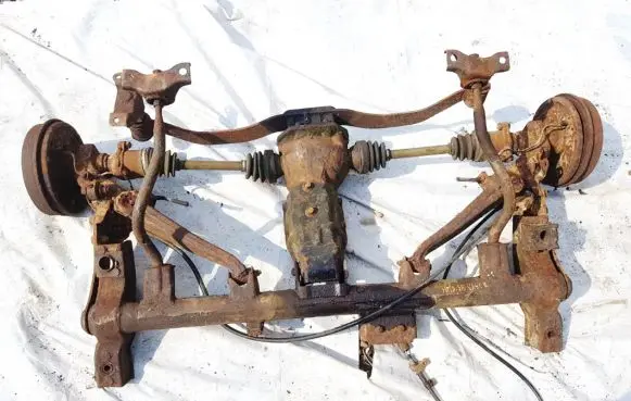 Mitsubishi Space Wagon Rear subframe 