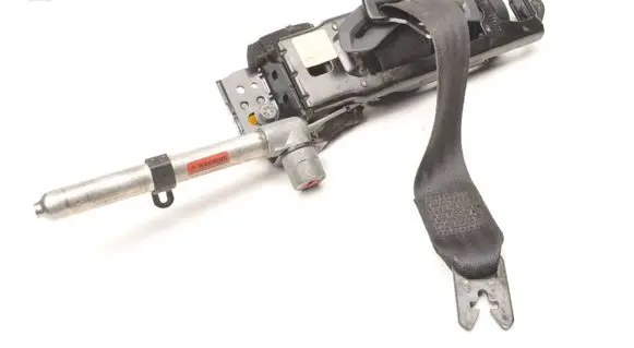 Volvo V50 Front seatbelt 6090888L0B