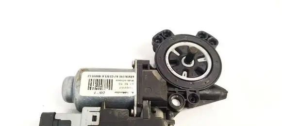 Peugeot 207 Front door window regulator motor 401786A8