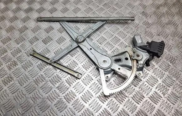 Toyota Corolla Verso E121 Rear door window regulator with motor 997250102
